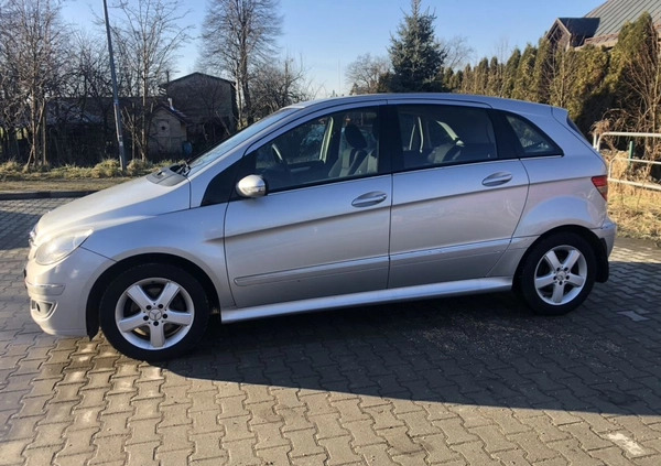 Mercedes-Benz Klasa B cena 15900 przebieg: 168000, rok produkcji 2005 z Sędziszów Małopolski małe 379